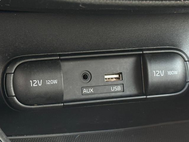 Used 2016 Kia Soul FWD image 18