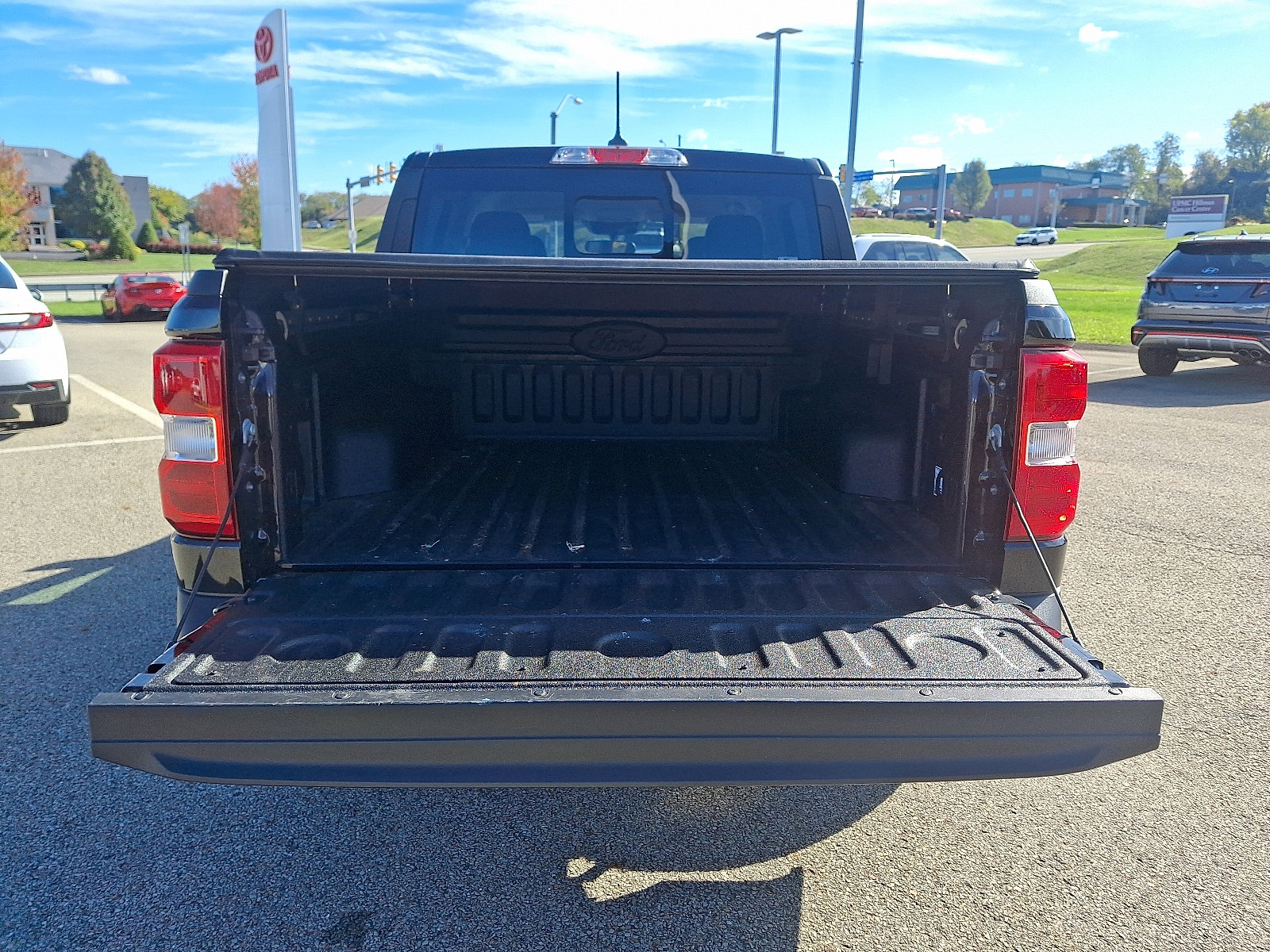 Used 2024 Ford Maverick Lariat w/ FX4 Off-Road Package image 28