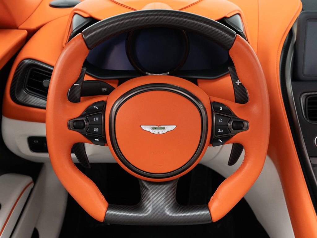 Used 2023 Aston Martin DBS Superleggera Volante image 32