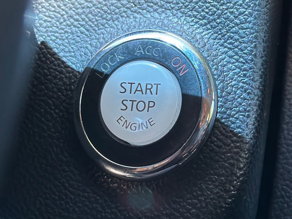 Used 2013 INFINITI G37 x w/ Premium Pkg AWD/4WD image 24