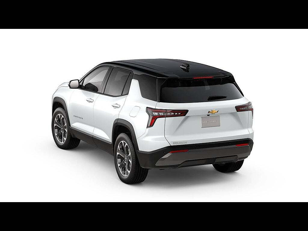 New 2026 Chevrolet Equinox LT w/ Convenience Package II FWD image 56