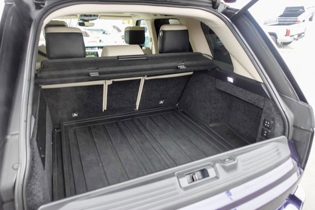 Used 2019 Land Rover Range Rover HSE image 27