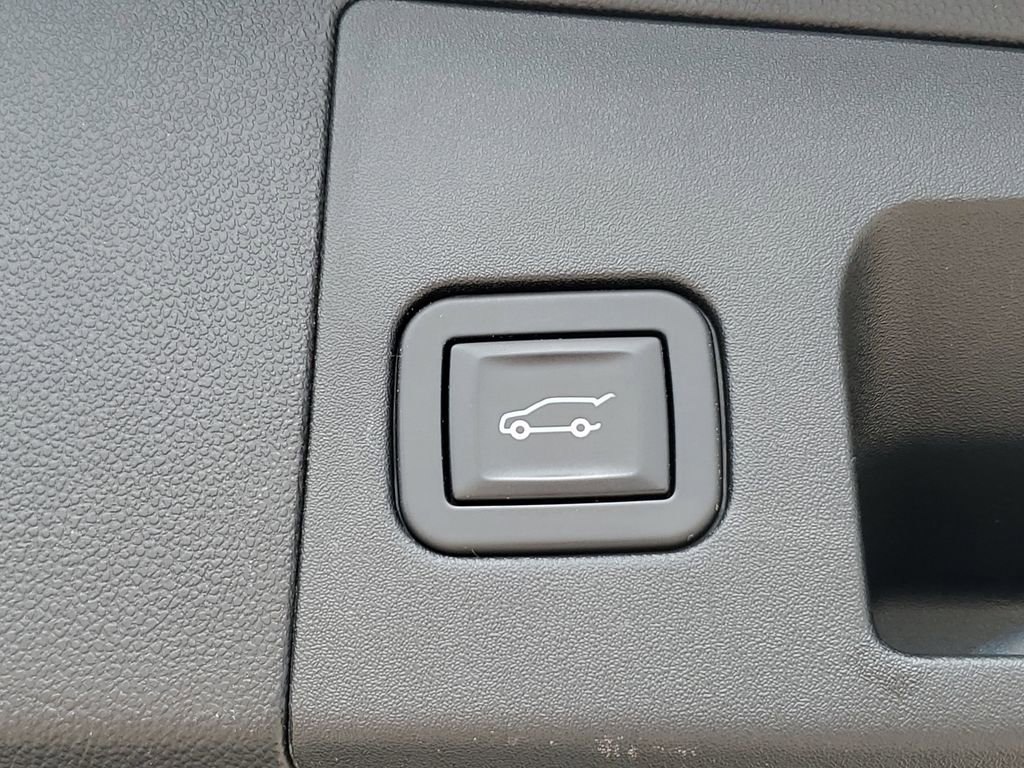 Used 2020 Cadillac XT5 Premium Luxury w/ Platinum Package AWD/4WD image 38