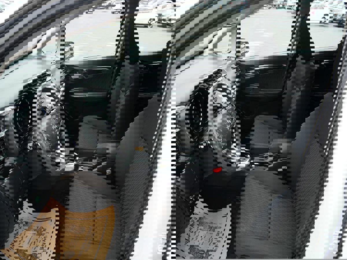 Used 2019 Honda Fit EX image 10