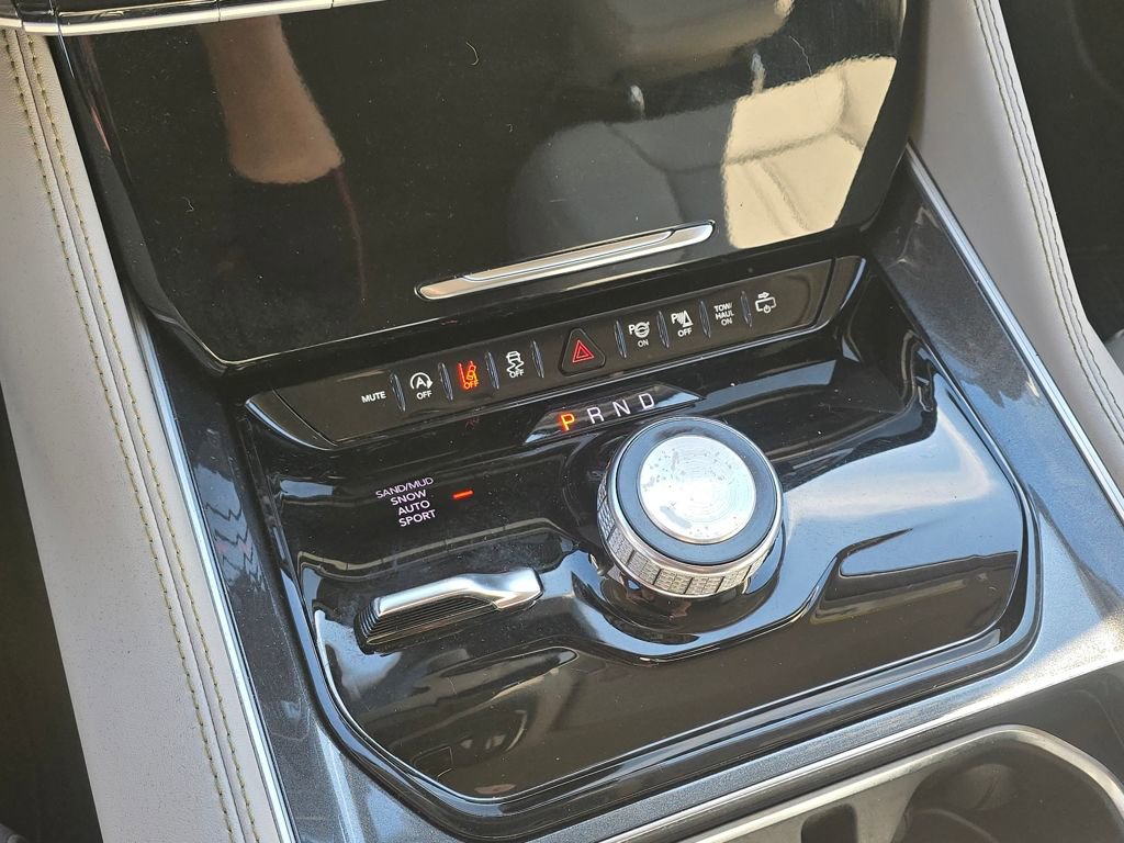 Used 2022 Jeep Wagoneer Series I w/ Convenience Group I image 26