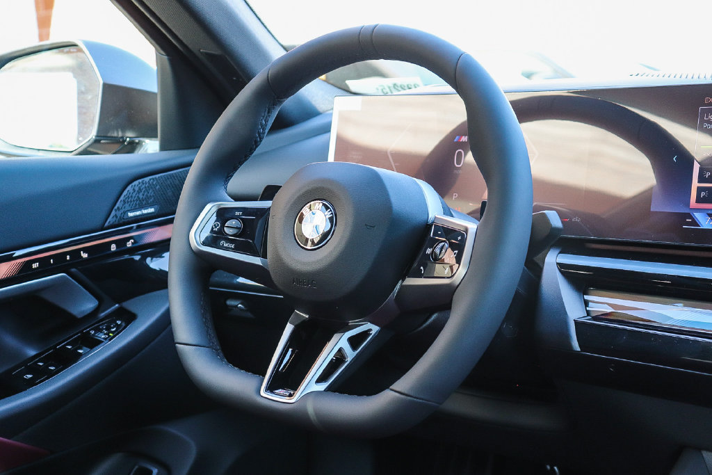 New 2027 BMW 530i w/ M Sport Package RWD image 15