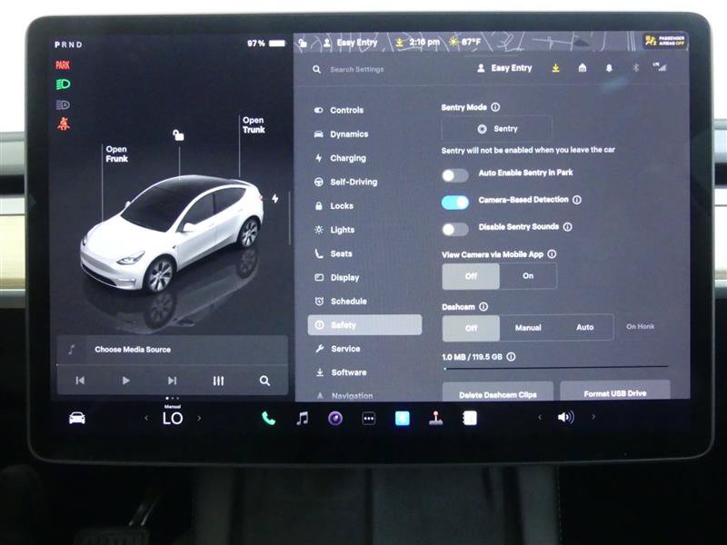 Used 2024 Tesla Model Y Long Range AWD/4WD image 13