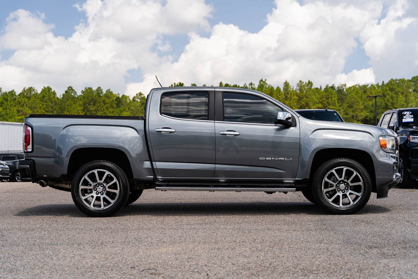 Used 2021 GMC Canyon Denali AWD/4WD image 8