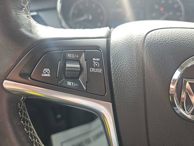 Used 2022 Buick Encore Preferred w/ Safety Package image 31