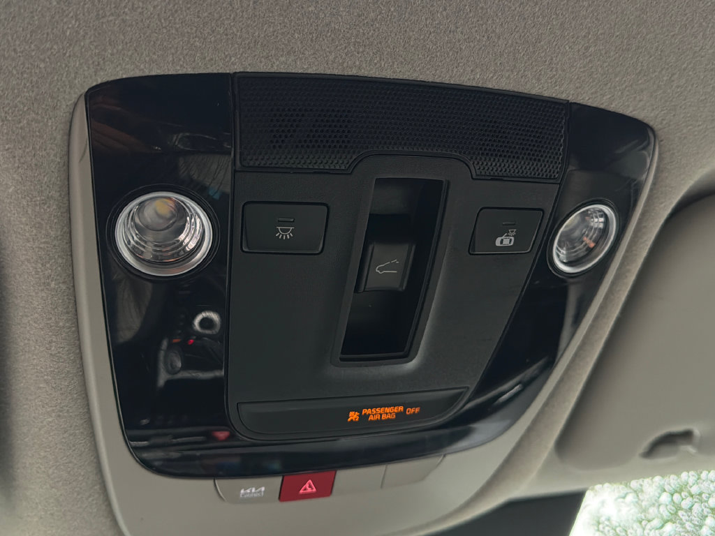 Certified 2024 Kia Niro Wave w/ Wave Preserve Package FWD image 29
