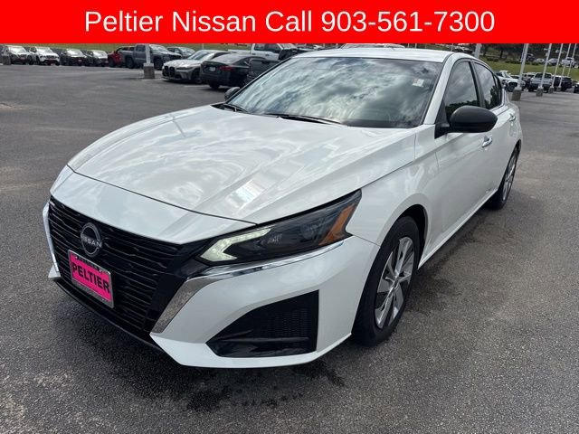 Used 2025 Nissan Altima 2.5 S FWD image 7