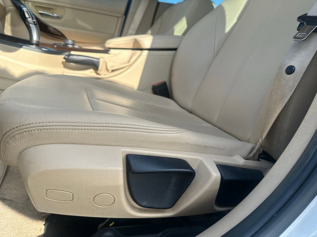 Used 2015 BMW 320i xDrive Sedan image 33