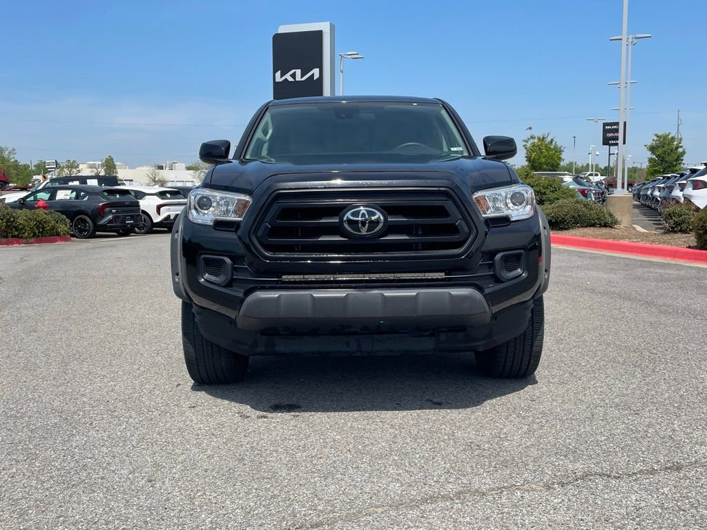 Used 2022 Toyota Tacoma SR image 2