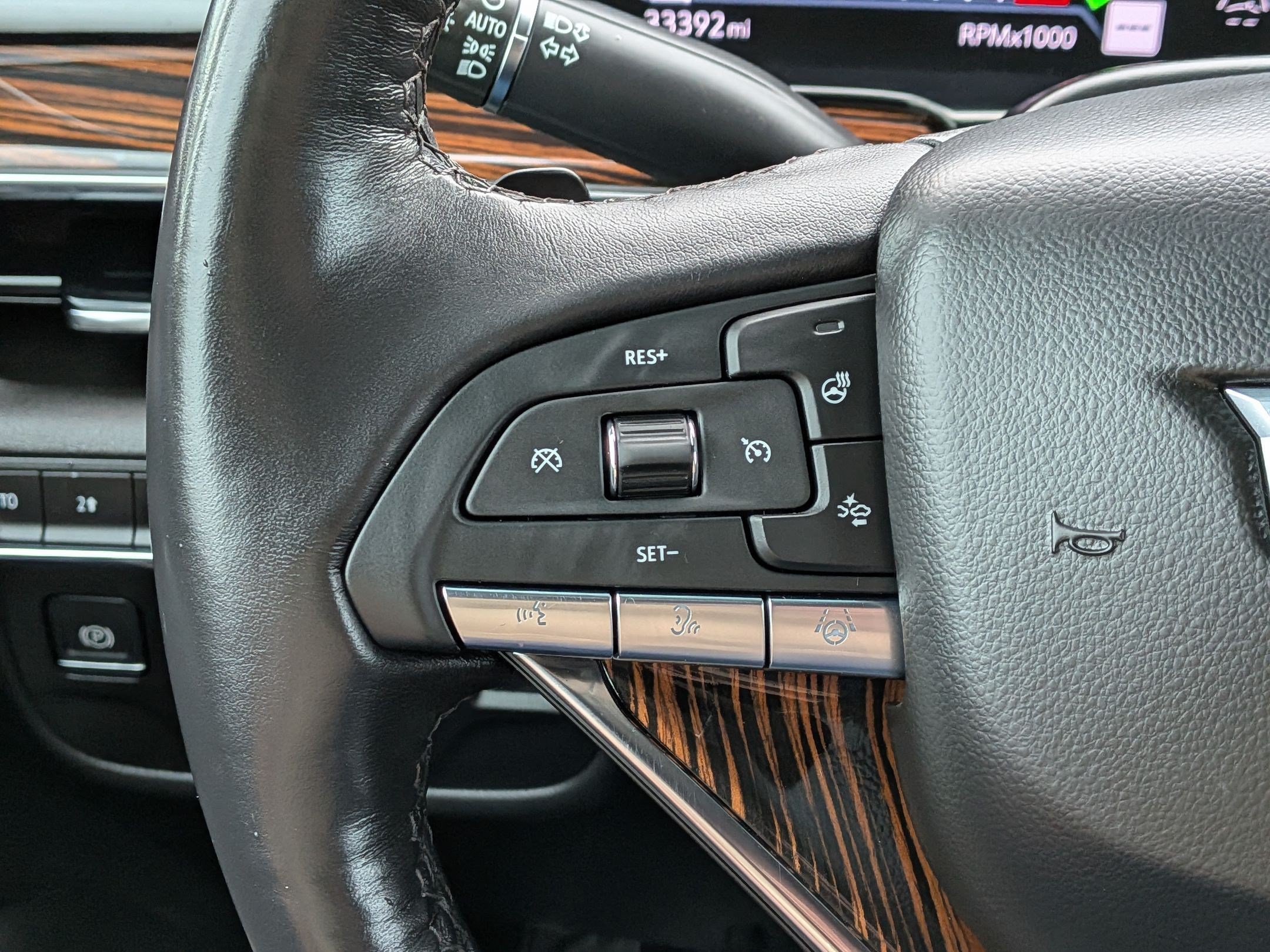 Certified 2024 Cadillac Escalade Premium Luxury w/ Performance Package AWD/4WD image 19
