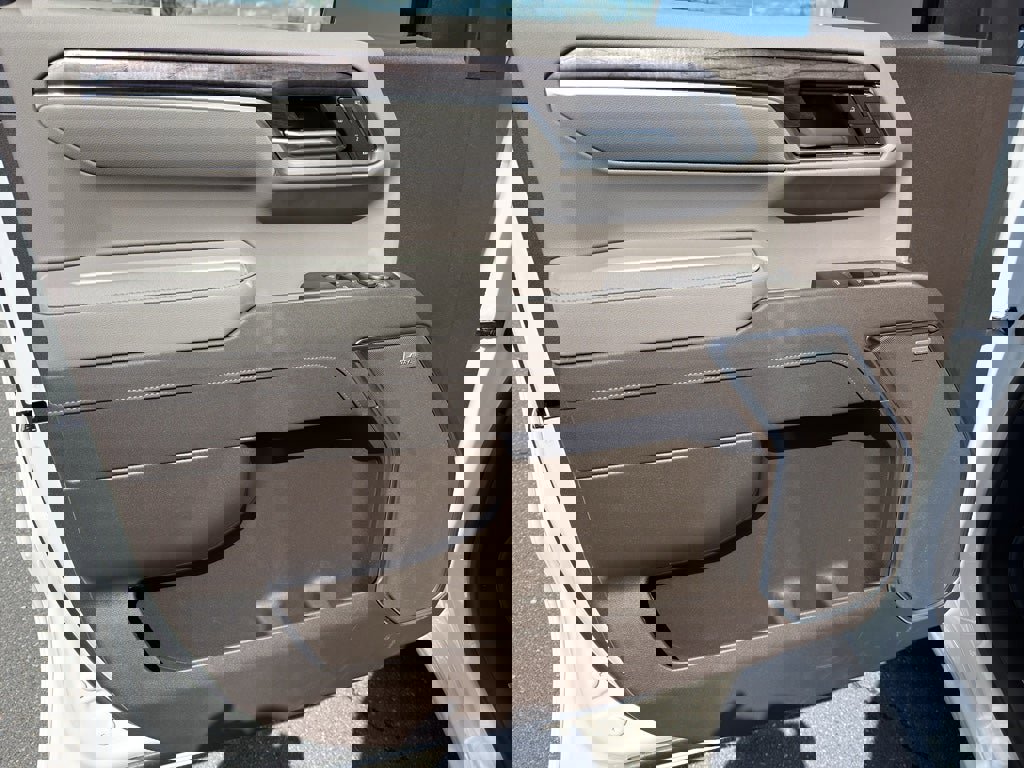 New 2026 Chevrolet Silverado 1500 LTZ image 10