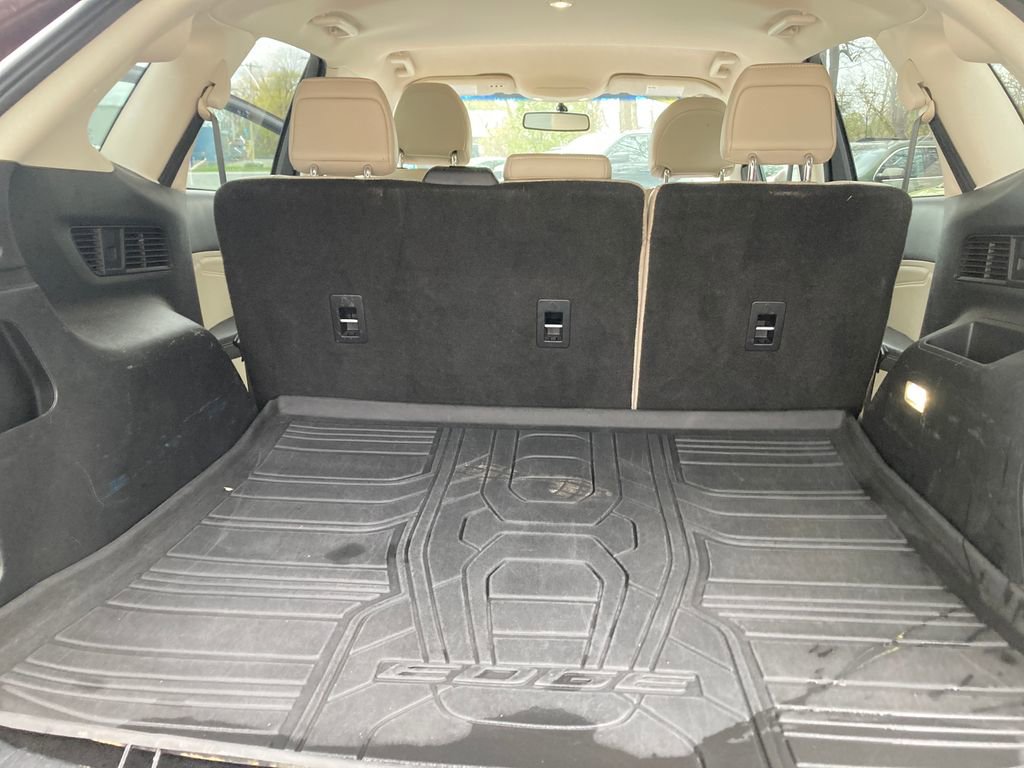 Used 2017 Ford Edge Titanium w/ Technology Package image 27