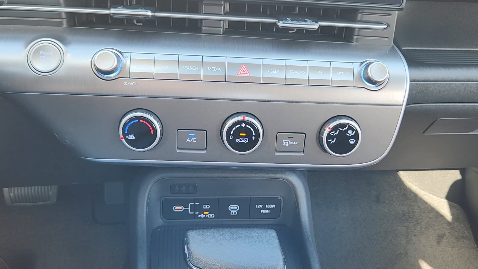 New 2026 Hyundai Kona SE image 14