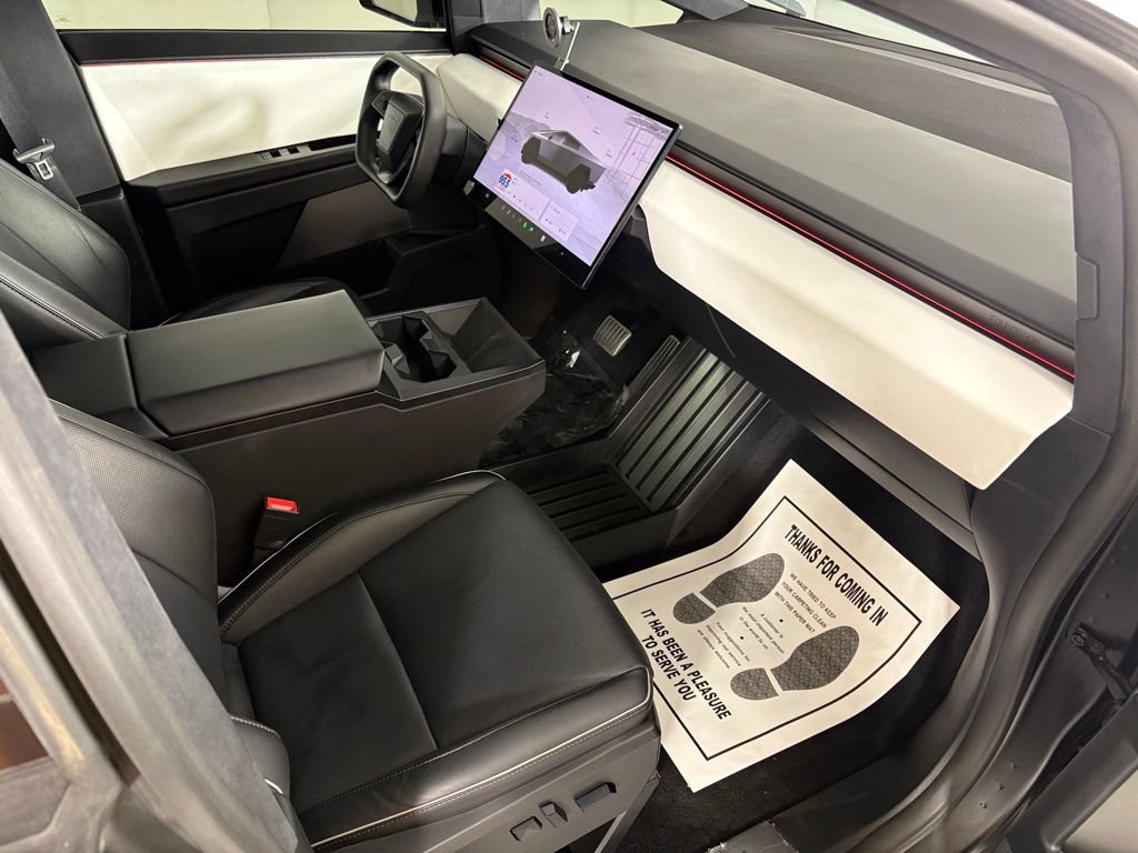 Used 2024 Tesla Cybertruck AWD Crew Cab image 22