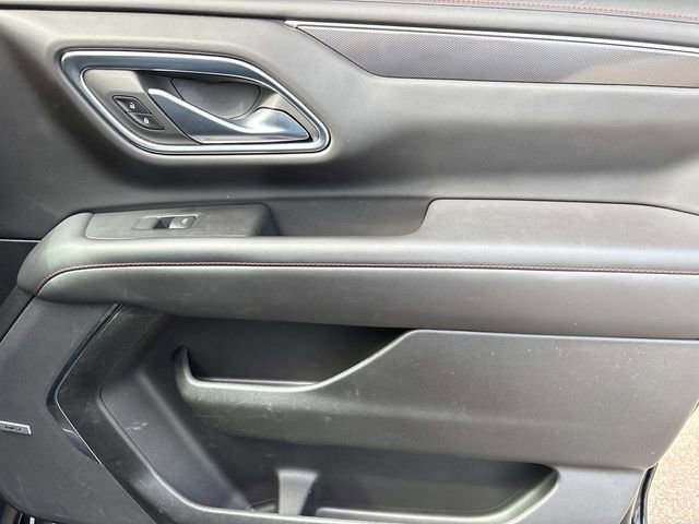 Used 2022 Chevrolet Suburban RST w/ Luxury Package AWD/4WD image 23