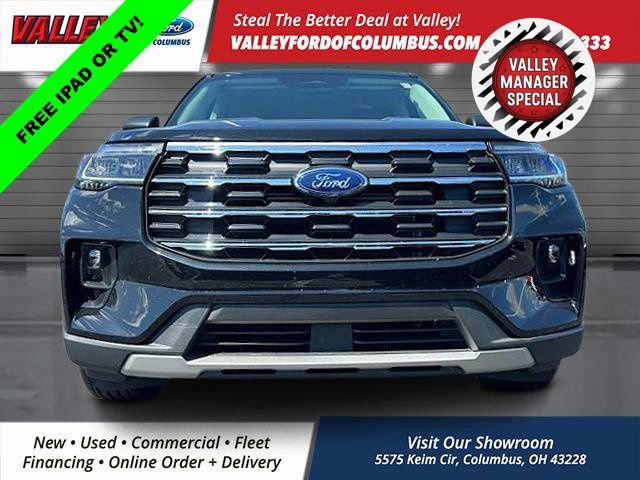 New 2025 Ford Explorer Active w/ Active Comfort Package image 2