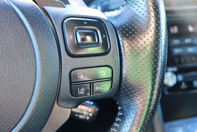 Used 2022 Lexus IS 350 F Sport image 25