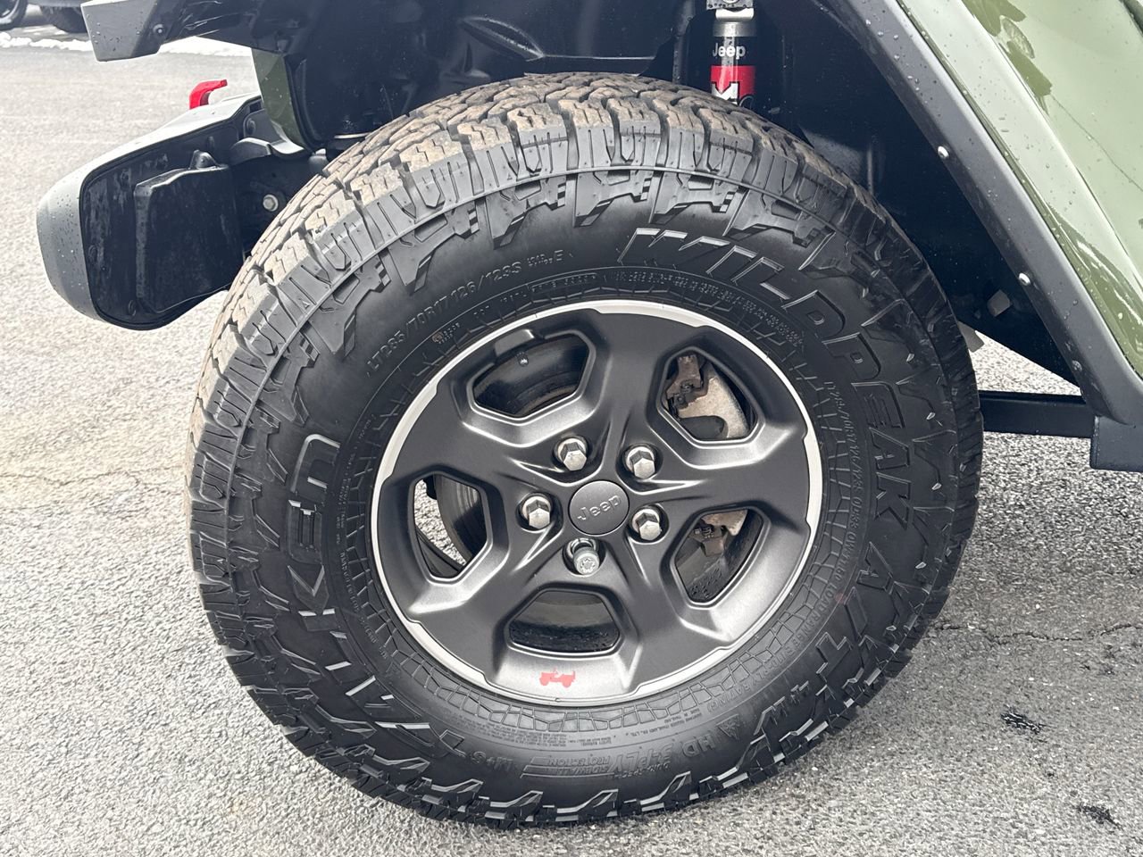 Used 2021 Jeep Gladiator Rubicon w/ Uconnect 4C Nav & Sound Group image 14