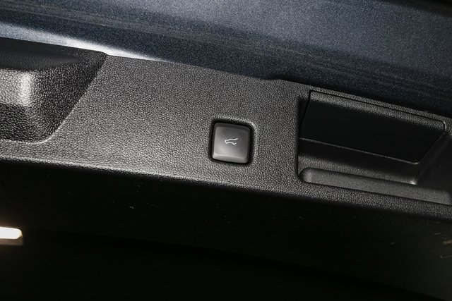 Used 2022 Ford Escape SEL image 12