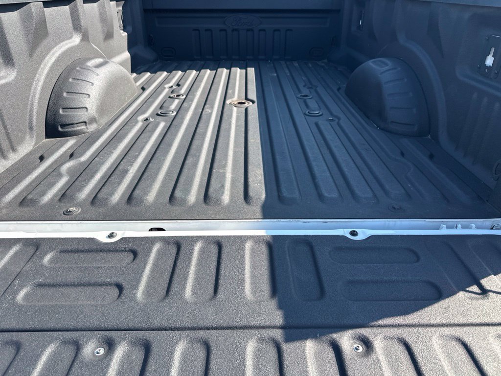 Used 2019 Ford F350 Lariat w/ Chrome Package AWD/4WD image 11