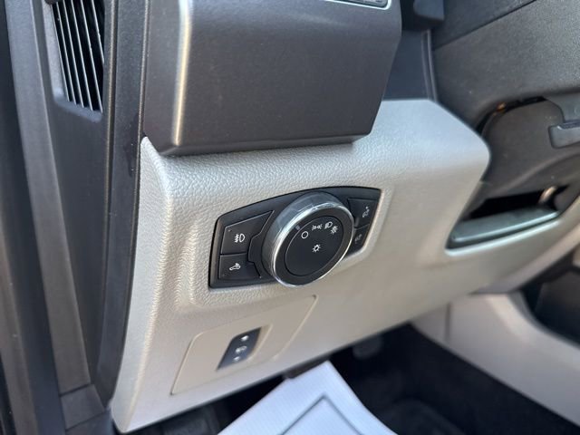 Used 2015 Ford F150 XLT w/ Equipment Group 302A Luxury image 23