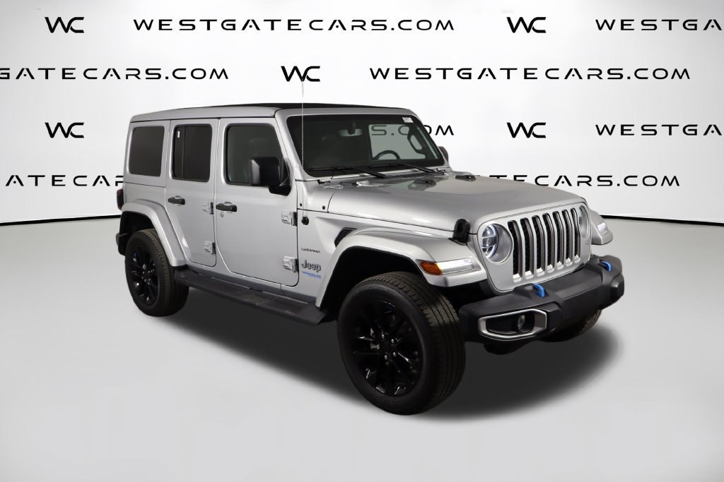 Used 2022 Jeep Wrangler Unlimited Sahara w/ Cold Weather Group AWD/4WD image 45