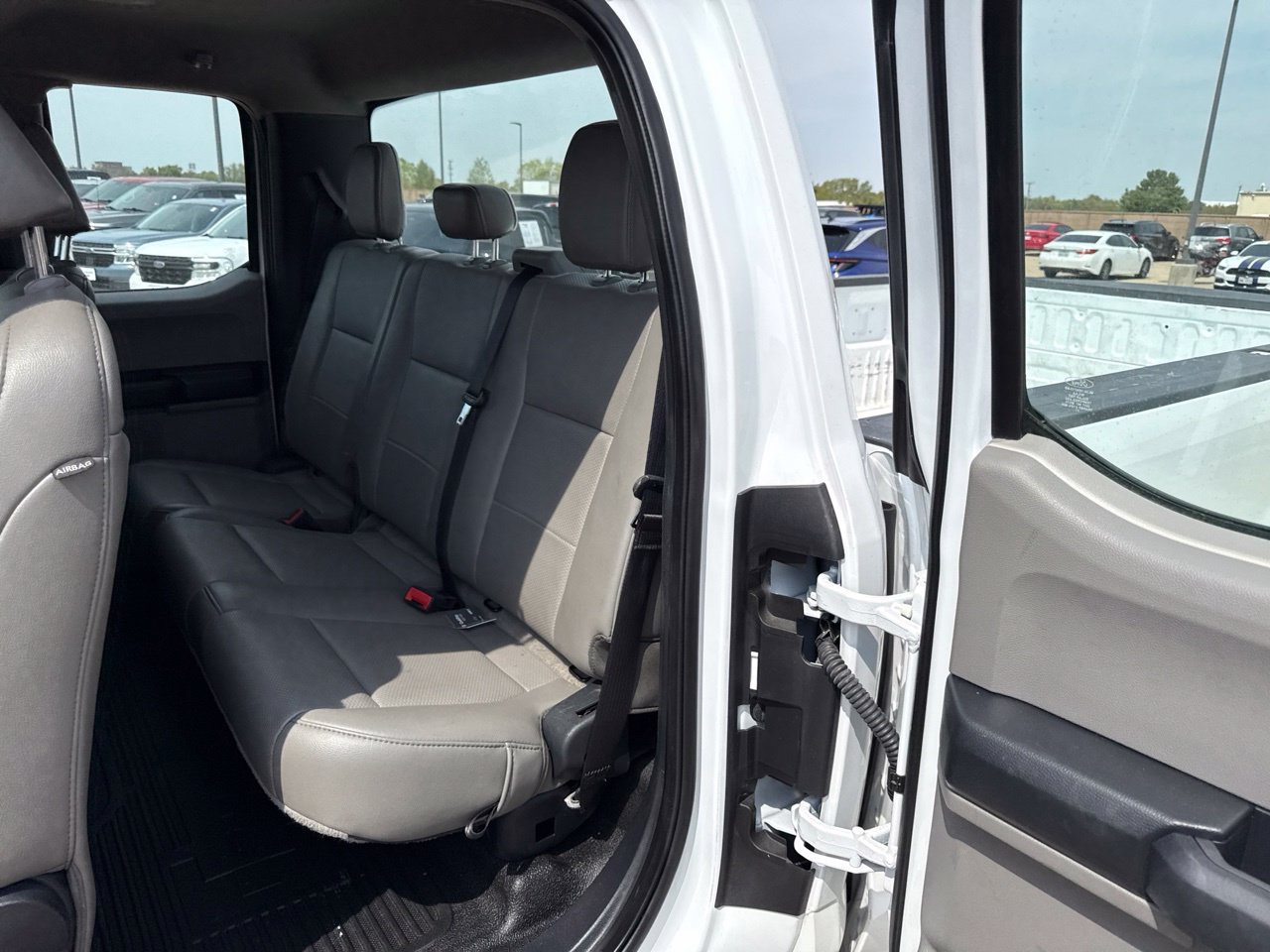 Used 2022 Ford F250 XL w/ Power Equipment Group RWD image 7