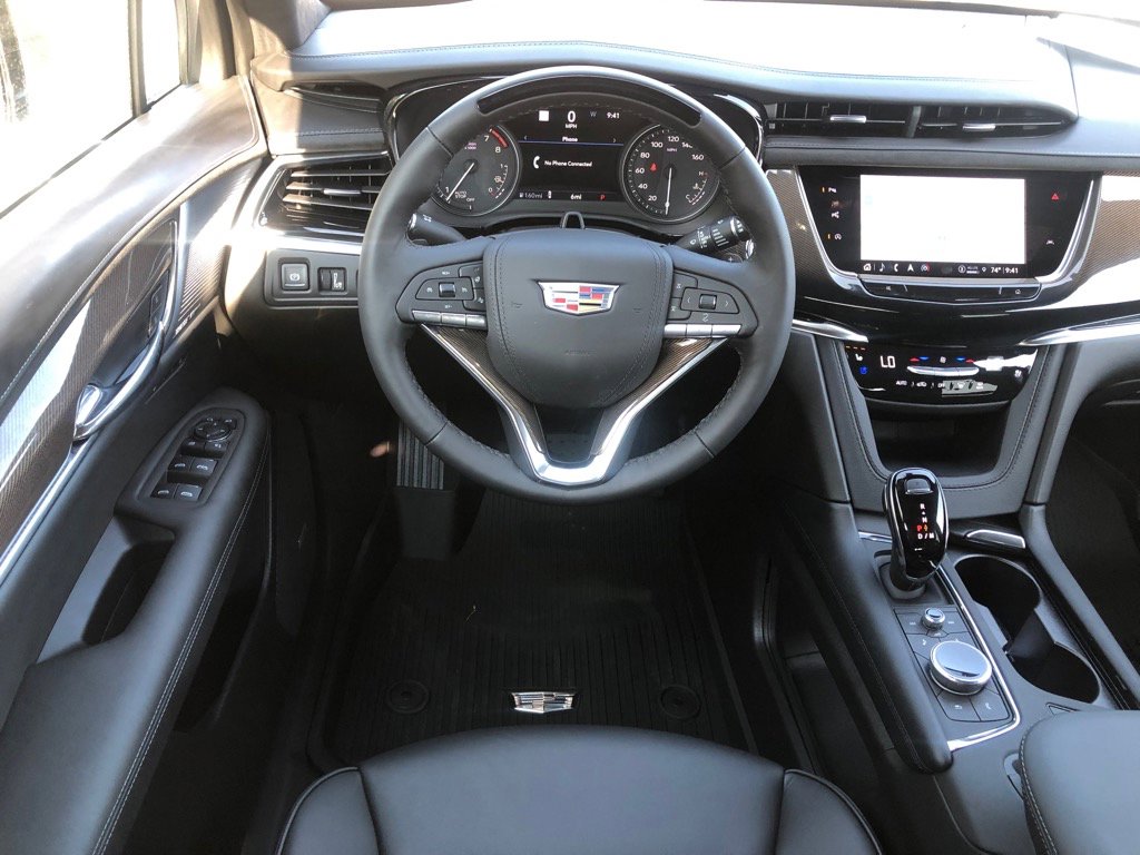 New 2025 Cadillac XT6 Premium Luxury w/ Platinum Package image 16