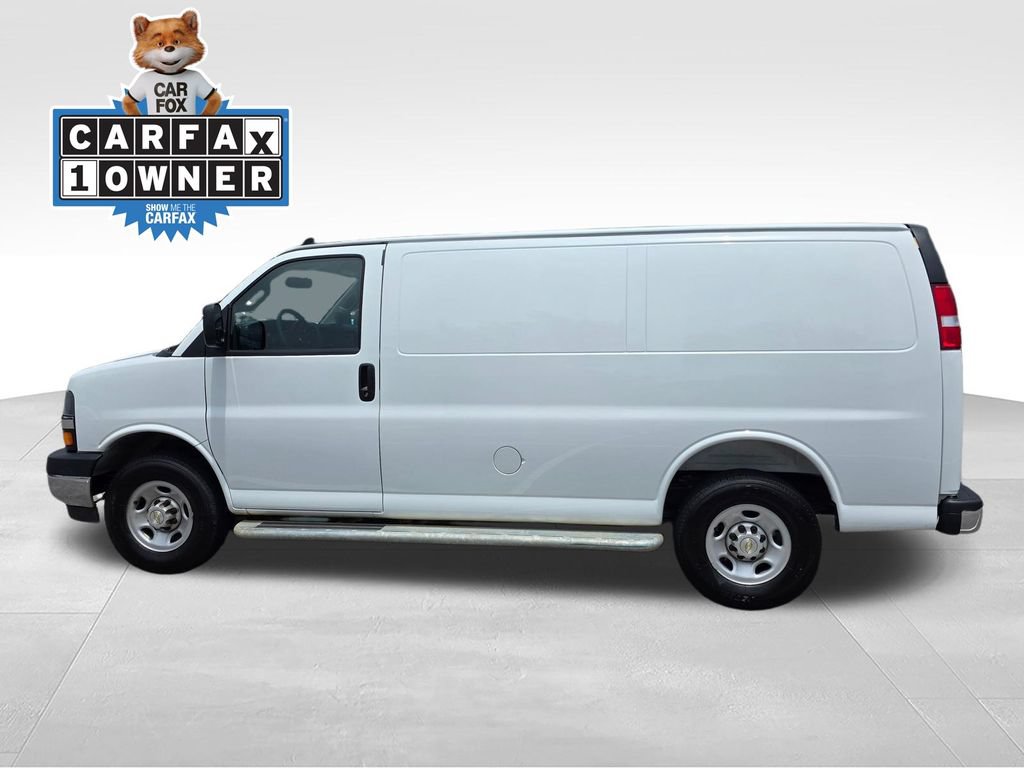 Certified 2025 Chevrolet Express 2500 w/ Driver Convenience Package RWD image 4