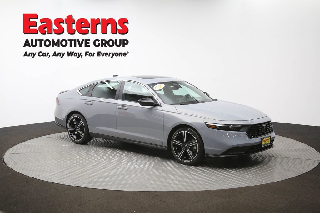 Used 2025 Honda Accord Sport image 49