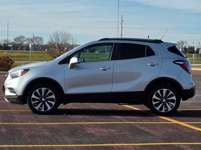 Used 2021 Buick Encore Preferred w/ Safety Package II image 32