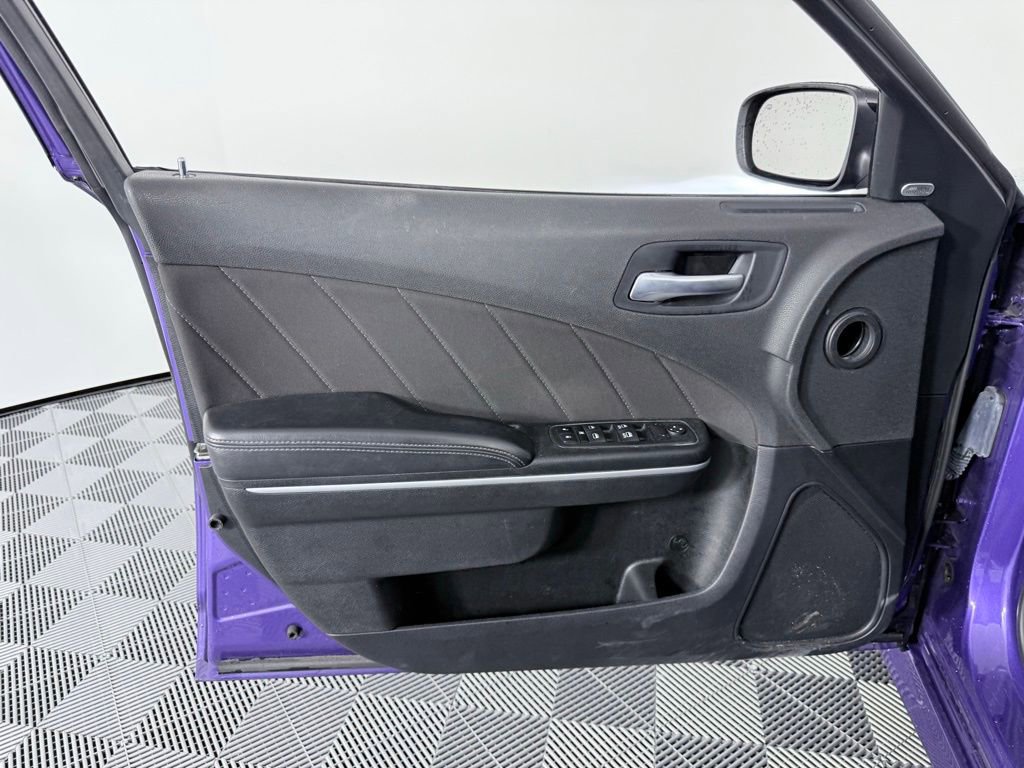 Used 2023 Dodge Charger GT image 9