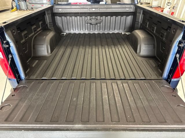 Used 2021 Chevrolet Silverado 1500 LT Trail Boss w/ Bed Protection Package AWD/4WD image 13
