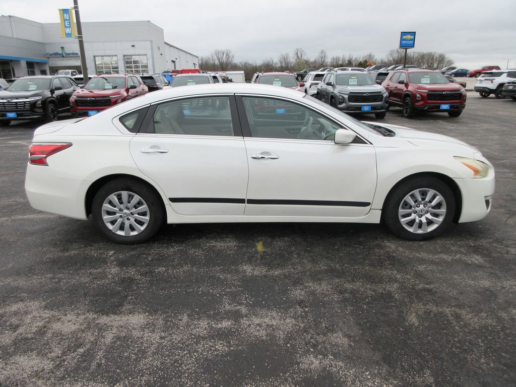 Used 2015 Nissan Altima 2.5 S w/ Power Driver Seat Package image 6