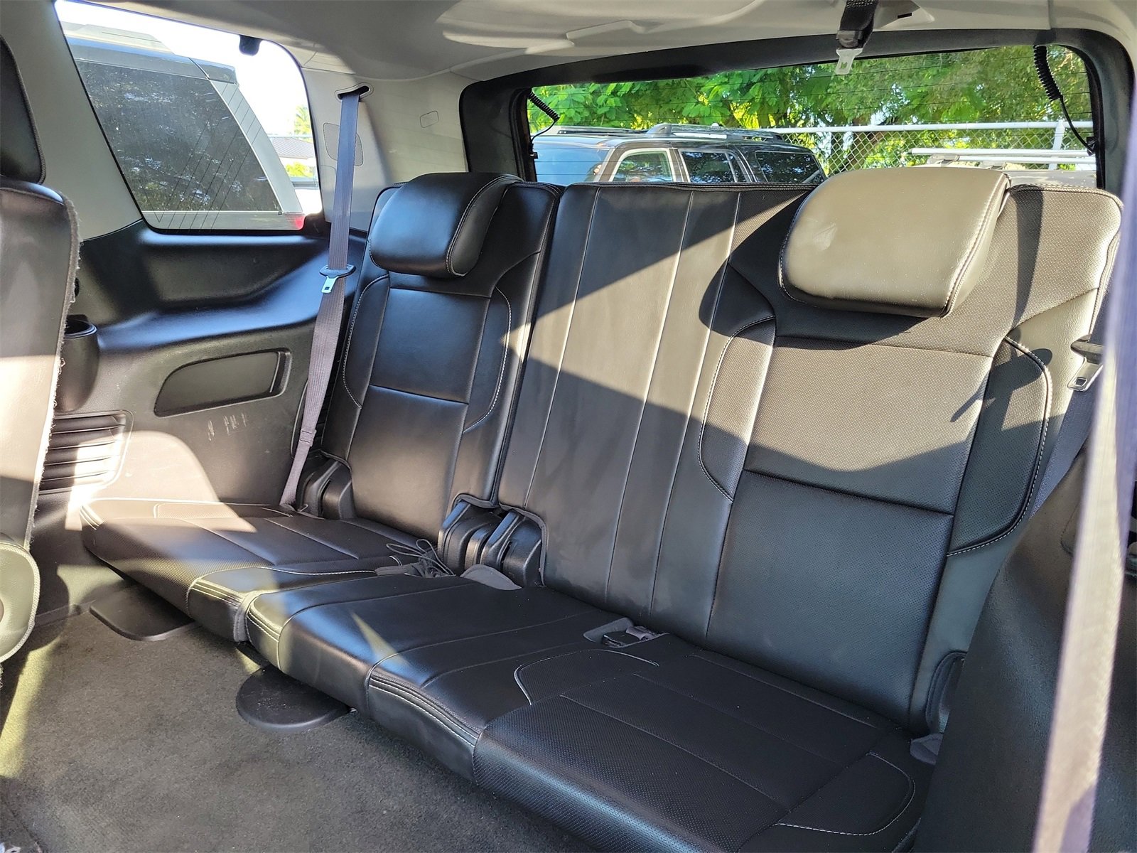 Used 2017 GMC Yukon Denali w/ Open Road Package image 14