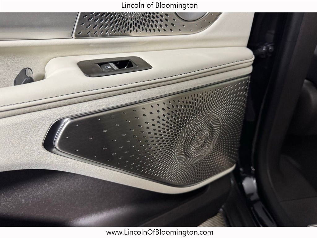 New 2026 Lincoln Nautilus Black Label image 56