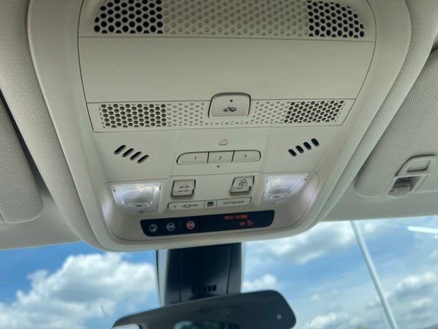 Used 2020 Cadillac XT6 Premium Luxury w/ LPO, Floor Liner Package FWD image 25