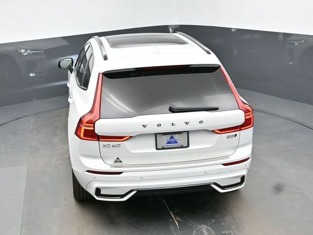Used 2023 Volvo XC60 B5 Plus w/ Climate Package image 12