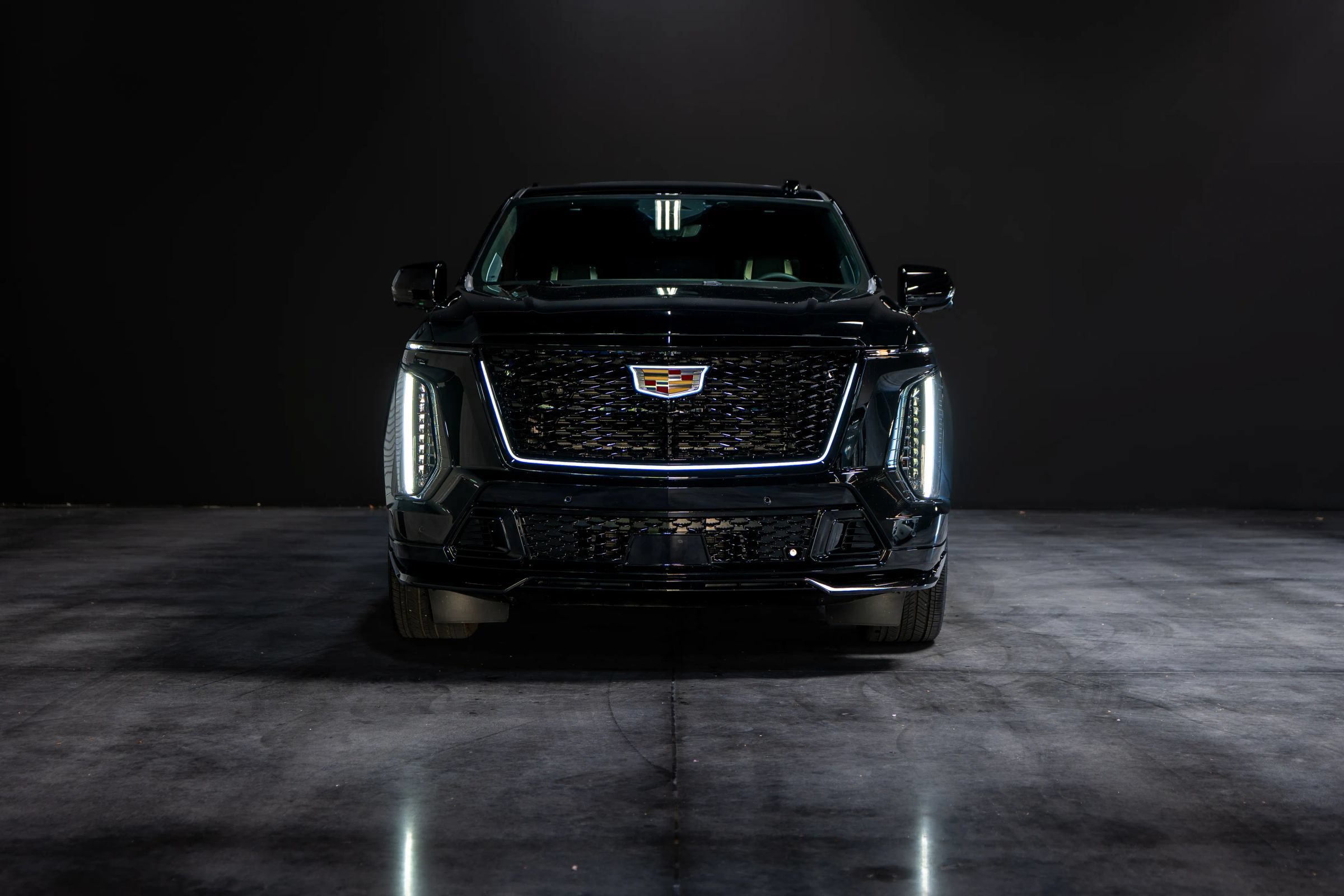 Used 2026 Cadillac Escalade V w/ LPO, Floor Liner Package AWD/4WD image 2