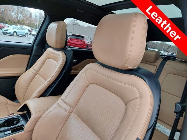 Used 2021 Lincoln Corsair Grand Touring w/ Equipment Group 301A image 6