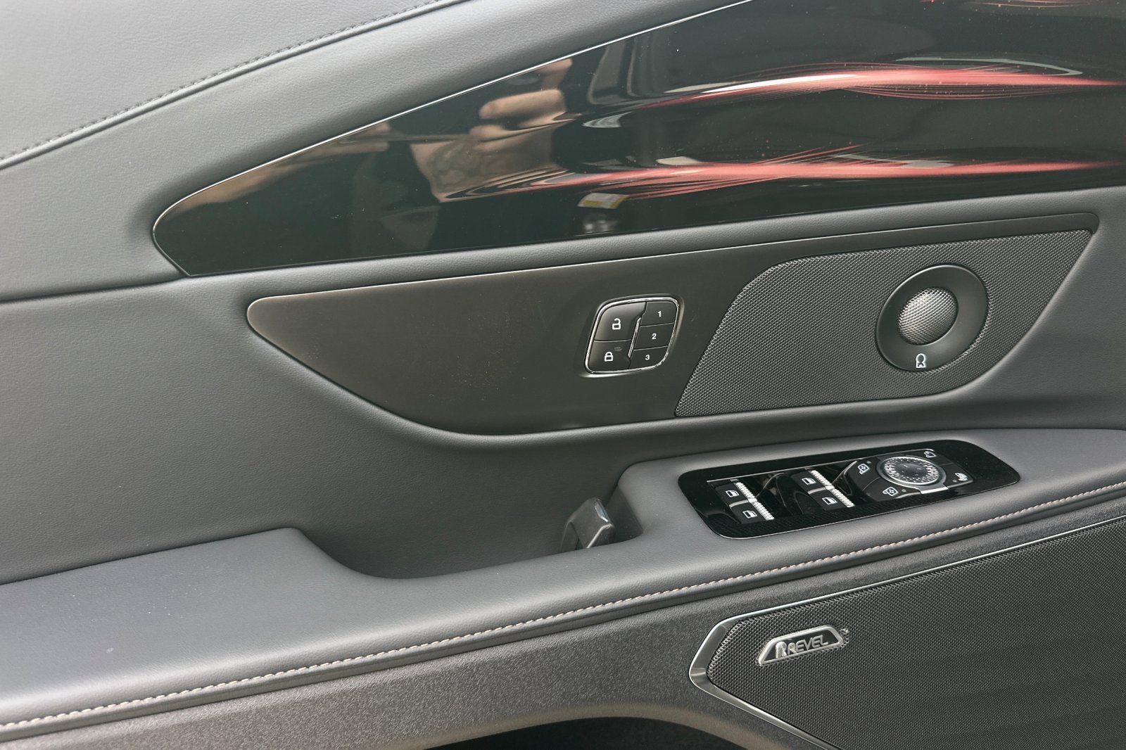 New 2026 Lincoln Nautilus Premier w/ Equipment Group 102A image 10