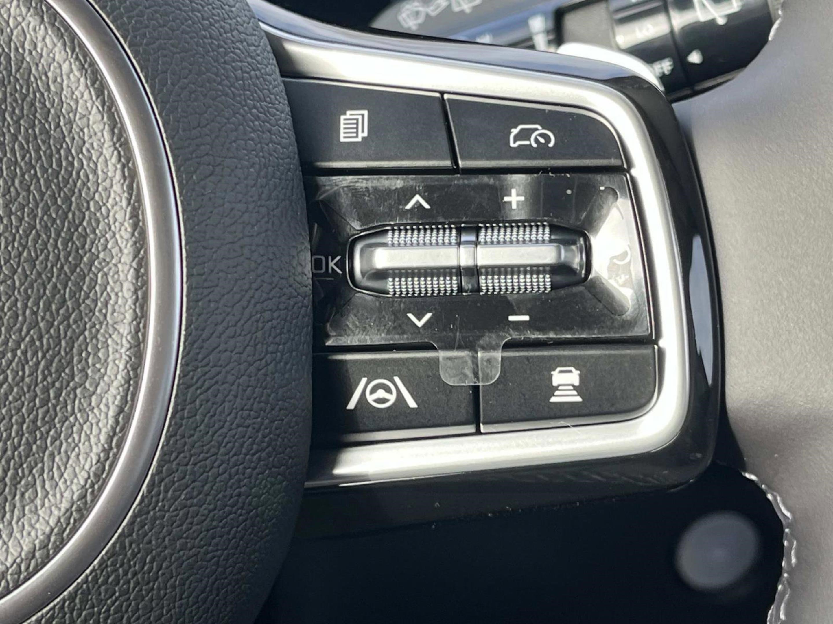 New 2026 Kia Carnival SX Prestige FWD image 23
