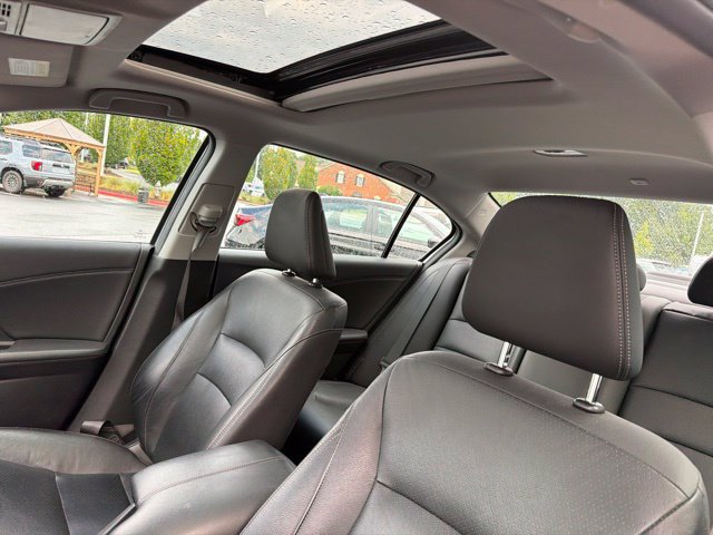 Used 2017 Honda Accord Touring image 16