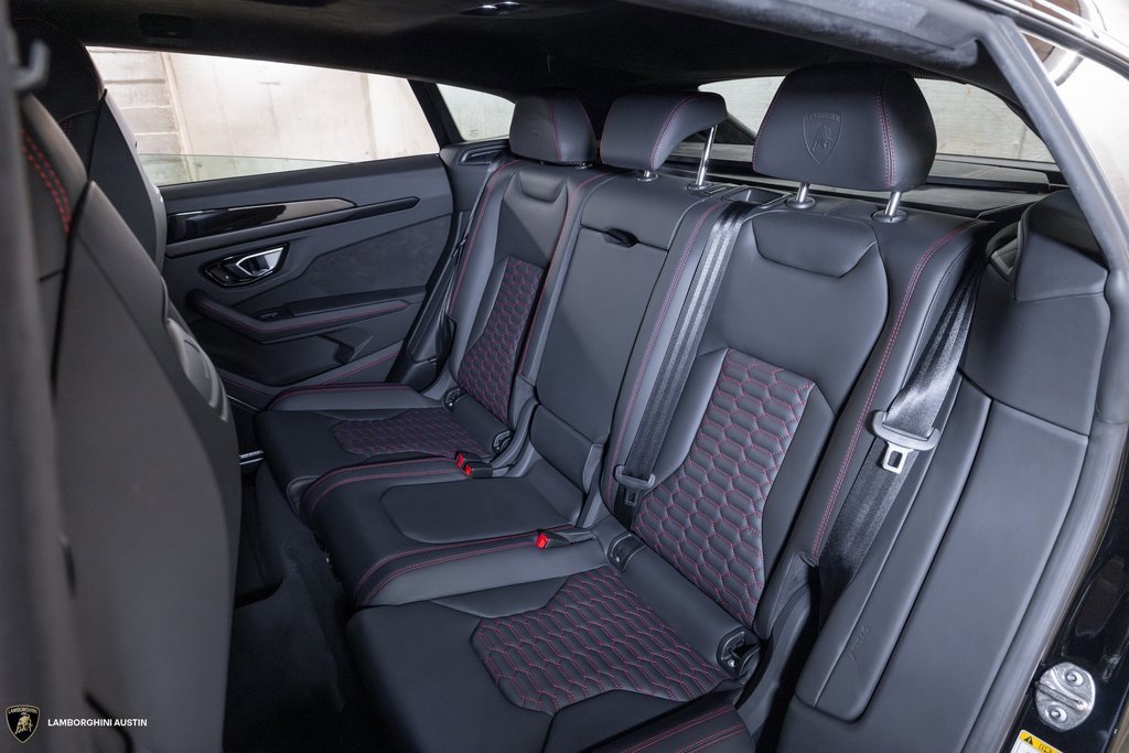 Used 2024 Lamborghini Urus S image 38