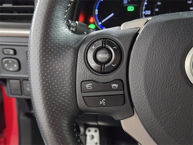 Used 2015 Lexus CT 200h image 31