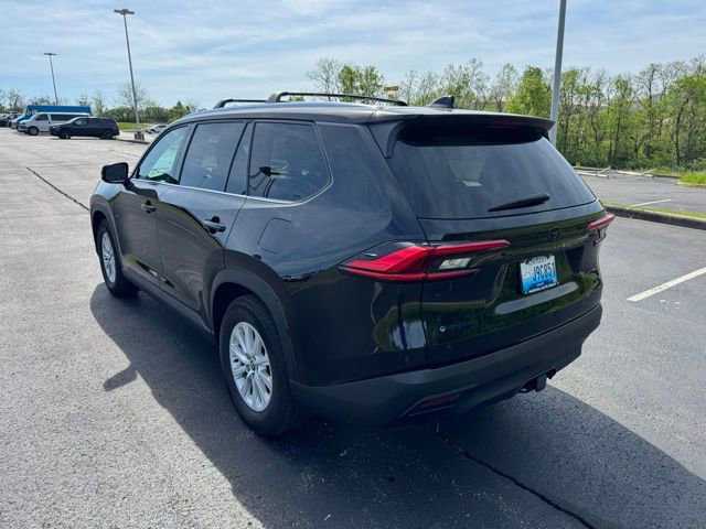 Used 2024 Toyota Grand Highlander XLE image 5